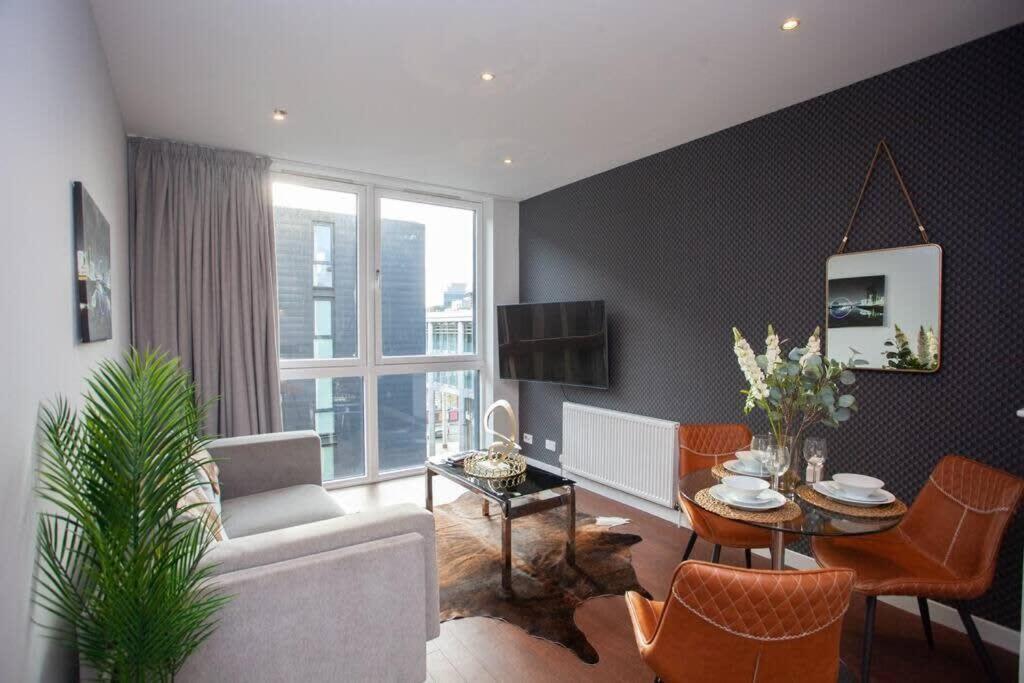 1 Bedroom Apartment In Very Central Location 格拉斯哥 外观 照片